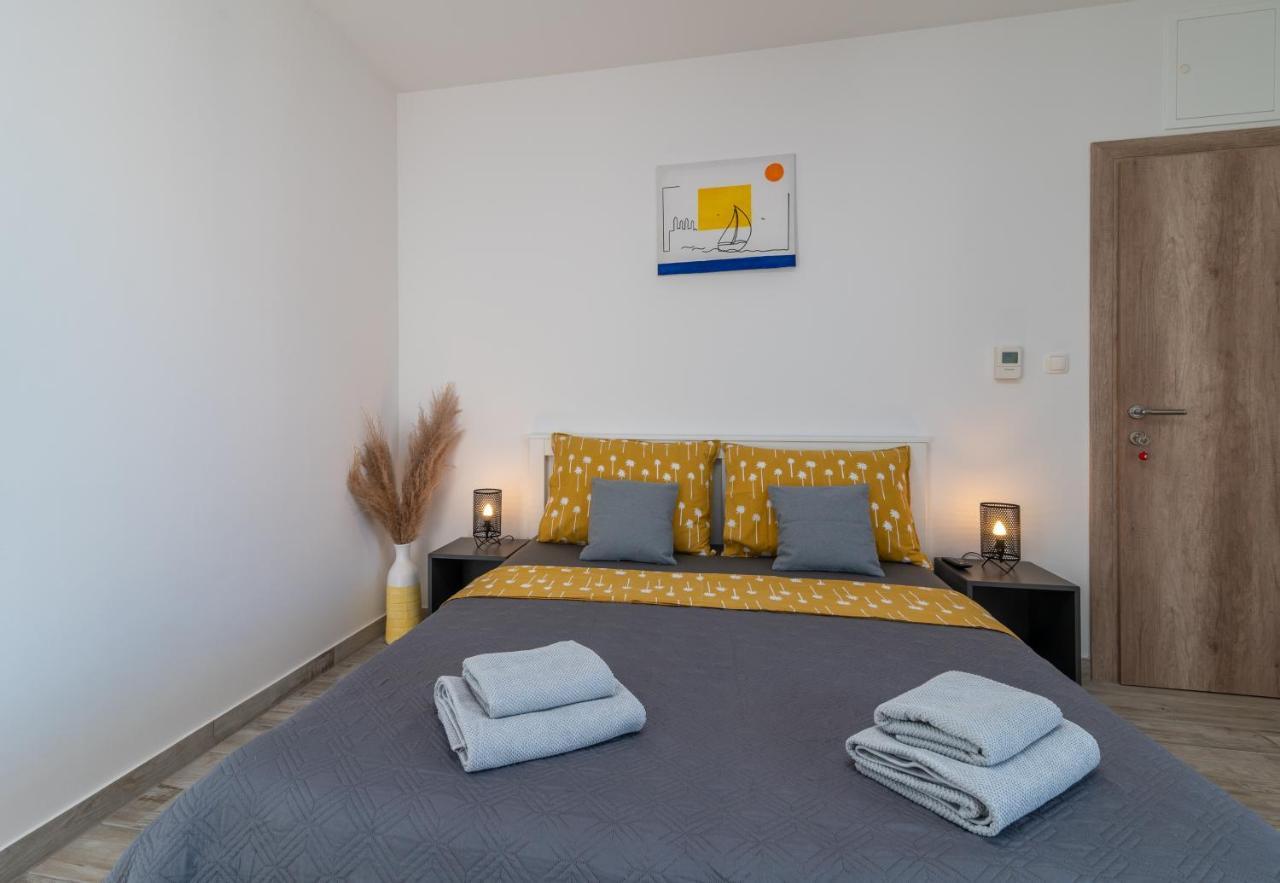 Apartmani Luce Trogir Luaran gambar